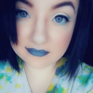 Meet your Posher, Zana